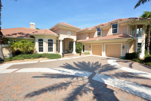 124 ISLAND ESTATES IN PALM COAST,  FL